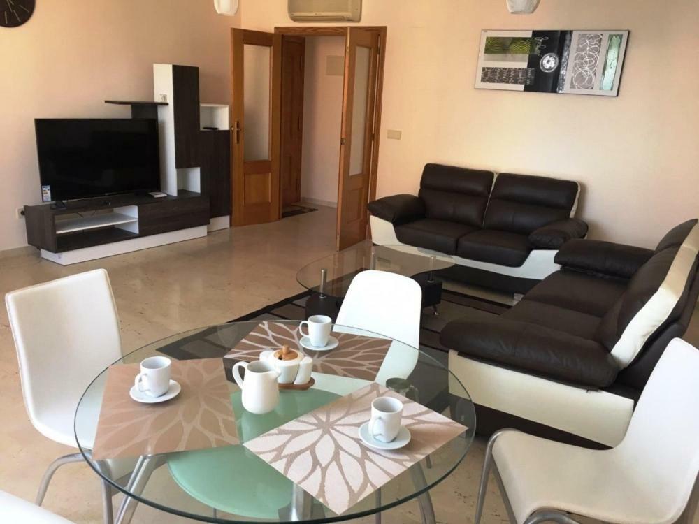 Apartament Costa Rica 2, 150 Meters To The Beach เบนิดอร์ม ภายนอก รูปภาพ