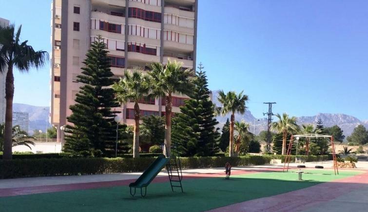 Apartament Costa Rica 2, 150 Meters To The Beach เบนิดอร์ม ภายนอก รูปภาพ
